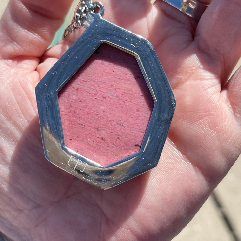 Veda Necklace in Rhodonite - Picture 4 of 4